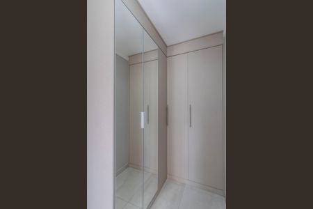 Apartamento para alugar com 68m², 2 quartos e 1 vaga Apartamento para alugar com 68m², 2 quartos e 1 vagaSuíte