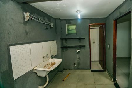 Casa à venda com 101m², 3 quartos e 1 vagaÁrea de Serviço