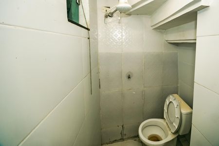 Casa à venda com 101m², 3 quartos e 1 vagaBanheiro de Serviço