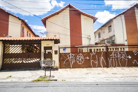 Casa à venda com 101m², 3 quartos e 1 vagaFachada