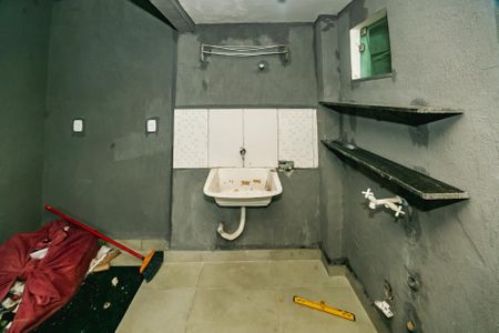 Casa à venda com 101m², 3 quartos e 1 vagaÁrea de Serviço