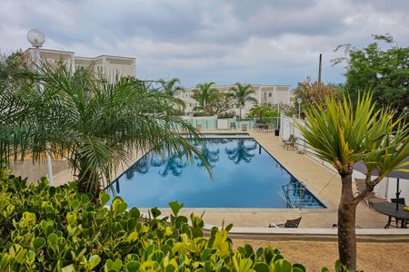 Apartamento para alugar com 45m², 2 quartos e 1 vaga Apartamento para alugar com 45m², 2 quartos e 1 vagaÁrea comum - Piscina