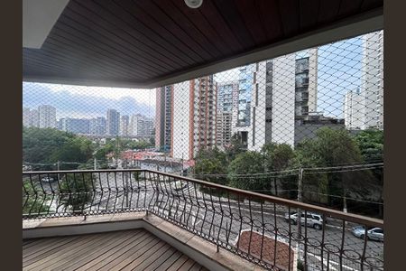 Apartamento à venda com 159m², 3 quartos e 2 vagasVaranda Sala