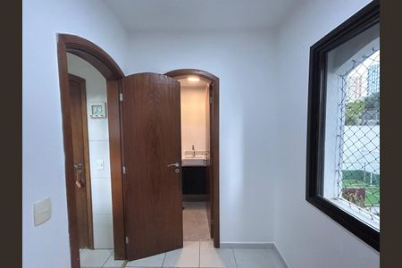 Apartamento à venda com 159m², 3 quartos e 2 vagasQuarto de Serviço