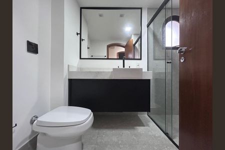 Apartamento à venda com 159m², 3 quartos e 2 vagasBanheiro Social