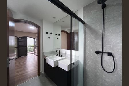 Apartamento à venda com 159m², 3 quartos e 2 vagasBanheiro Suíte