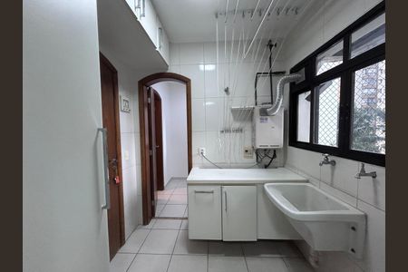 Apartamento à venda com 159m², 3 quartos e 2 vagasÁrea de Serviço