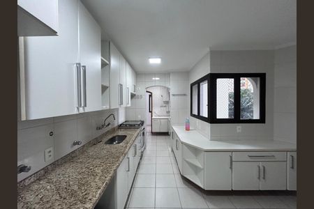 Apartamento à venda com 159m², 3 quartos e 2 vagasCozinha