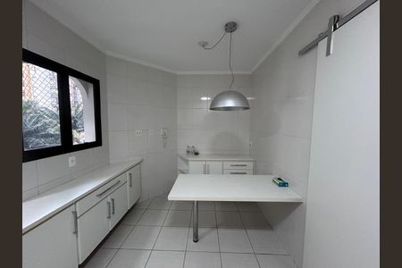 Apartamento à venda com 159m², 3 quartos e 2 vagasCozinha