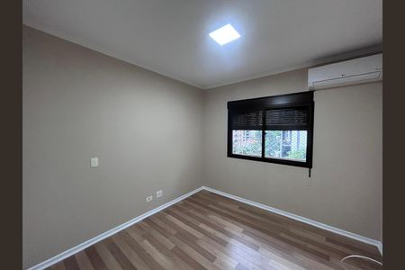 Apartamento à venda com 159m², 3 quartos e 2 vagasQuarto 2