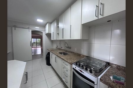 Apartamento à venda com 159m², 3 quartos e 2 vagasCozinha