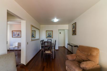 Sala de apartamento para alugar com 2 quartos, 82m² em Jardim Ester, São Paulo