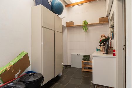 Casa à venda com 130m², 2 quartos e 1 vagaÁrea de Serviço