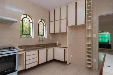 Casa à venda com 130m², 2 quartos e 1 vagaCozinha