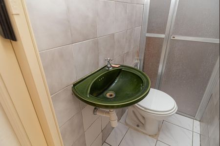 Casa à venda com 130m², 2 quartos e 1 vagaBanheiro de Serviço