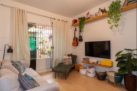 Sala de casa à venda com 2 quartos, 130m² em Campo Belo, São Paulo