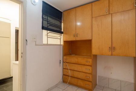 Casa à venda com 130m², 2 quartos e 1 vagaQuarto de Serviço