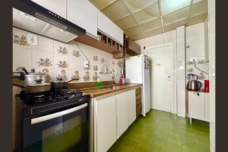 Apartamento à venda com 100m², 3 quartos e sem vagaCozinha