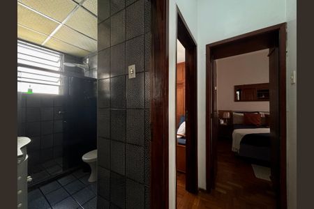 Apartamento à venda com 100m², 3 quartos e sem vagaBanheiro social