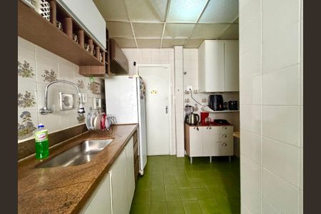 Apartamento à venda com 100m², 3 quartos e sem vagaCozinha