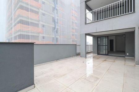 Varanda de apartamento à venda com 1 quarto, 80m² em Pinheiros, São Paulo