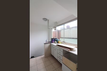 Casa à venda com 239m², 3 quartos e 2 vagasÁrea de Serviço