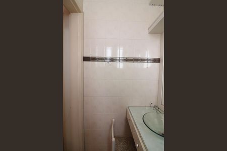 Casa à venda com 239m², 3 quartos e 2 vagasSuíte 3 Banheiro 