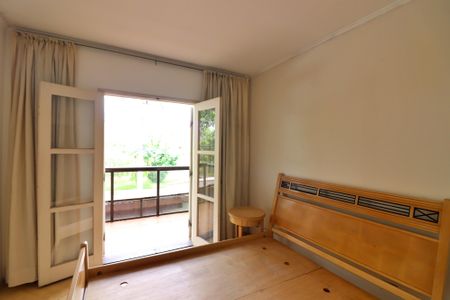 Casa à venda com 239m², 3 quartos e 2 vagasSuíte 1