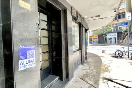 Apartamento para alugar com 110m², 3 quartos e sem vagaPlaca