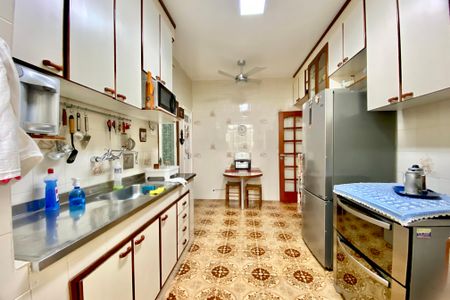 Apartamento para alugar com 110m², 3 quartos e sem vagaCozinha