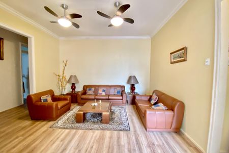 Apartamento para alugar com 110m², 3 quartos e sem vagaSala