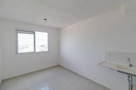Sala/Cozinha/Área de Serviço  de apartamento para alugar com 2 quartos, 30m² em Guaianases, São Paulo