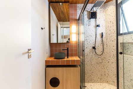 Banheiro de apartamento para alugar com 1 quarto, 50m² em Santa Cecilia, São Paulo