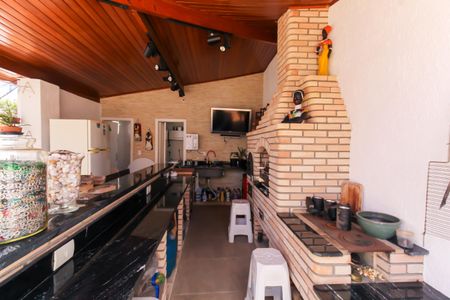 Casa à venda com 170m², 3 quartos e 1 vagaChurrasqueira