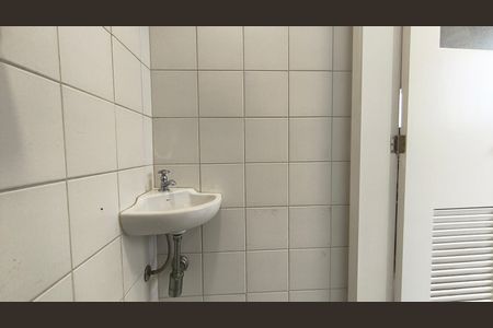 Apartamento para alugar com 70m², 2 quartos e 1 vaga Apartamento para alugar com 70m², 2 quartos e 1 vagaBanheiro de serviço