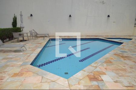 Apartamento para alugar com 70m², 2 quartos e 1 vaga Apartamento para alugar com 70m², 2 quartos e 1 vagaPiscina