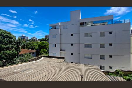 Apartamento para alugar com 77m², 2 quartos e 2 vagasSala/Cozinha