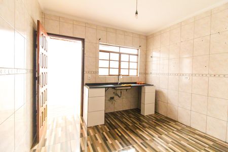 Casa de condomínio à venda com 64m², 2 quartos e 1 vagaCozinha