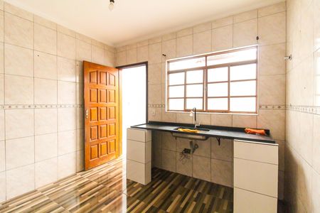 Casa de condomínio à venda com 64m², 2 quartos e 1 vagaCozinha