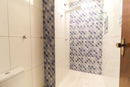 Casa de condomínio à venda com 64m², 2 quartos e 1 vagaBanheiro