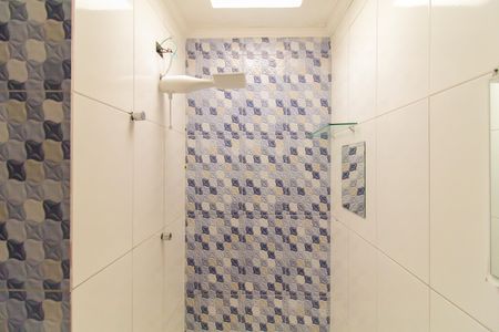 Casa de condomínio à venda com 64m², 2 quartos e 1 vagaBanheiro