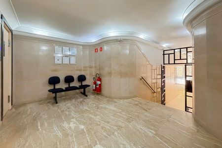 Studio para alugar com 42m², 1 quarto e sem vaga Studio para alugar com 42m², 1 quarto e sem vagaHall de entrada