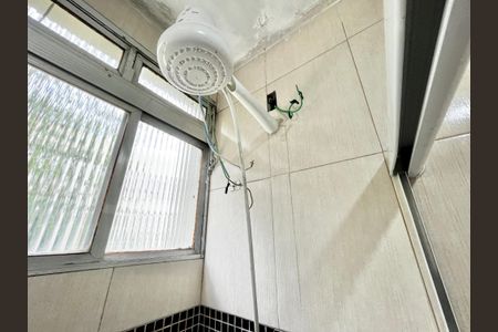 Apartamento para alugar com 64m², 3 quartos e sem vagaBanheiro