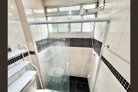 Apartamento para alugar com 64m², 3 quartos e sem vagaBanheiro