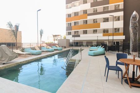 Apartamento para alugar com 34m², 2 quartos e sem vaga Apartamento para alugar com 34m², 2 quartos e sem vagaCondomínio - Piscina