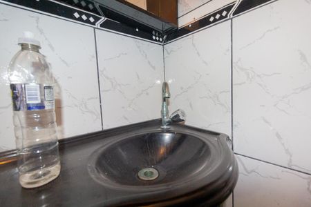 Casa para alugar com 100m², 2 quartos e 4 vagasBanheiro 2