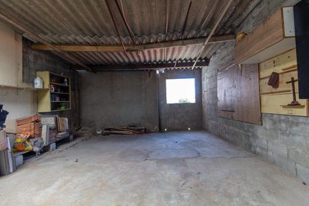 Casa para alugar com 100m², 2 quartos e 4 vagasQuintal