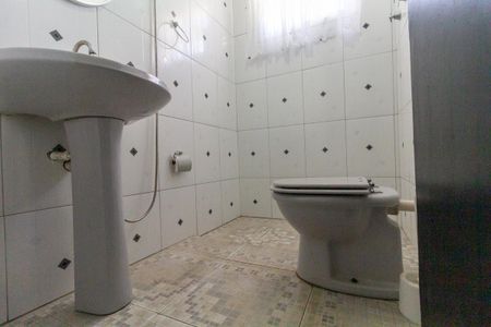 Casa para alugar com 100m², 2 quartos e 4 vagasLavabo