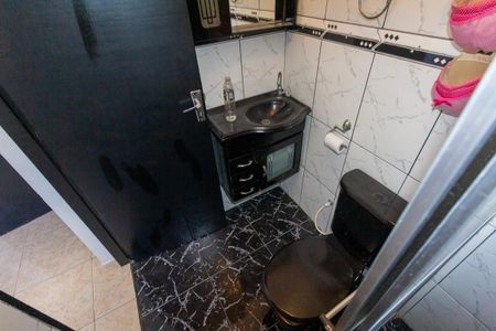 Casa para alugar com 100m², 2 quartos e 4 vagasBanheiro 2