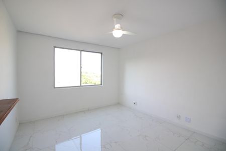 Sala de apartamento à venda com 2 quartos, 53m² em Taquara, Rio de Janeiro